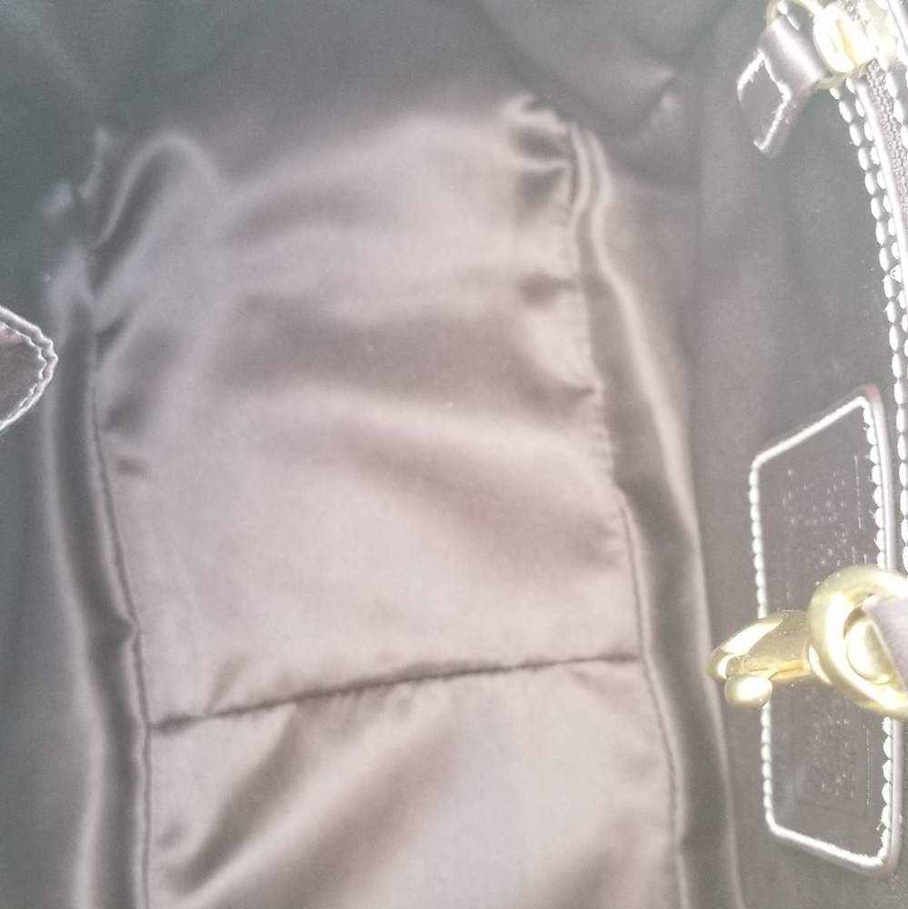 Bag - Picture 9 of 10